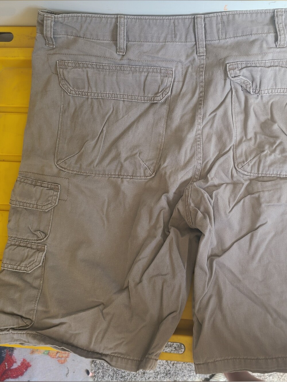Wrangler Men’s Cargo Shorts in Khaki
